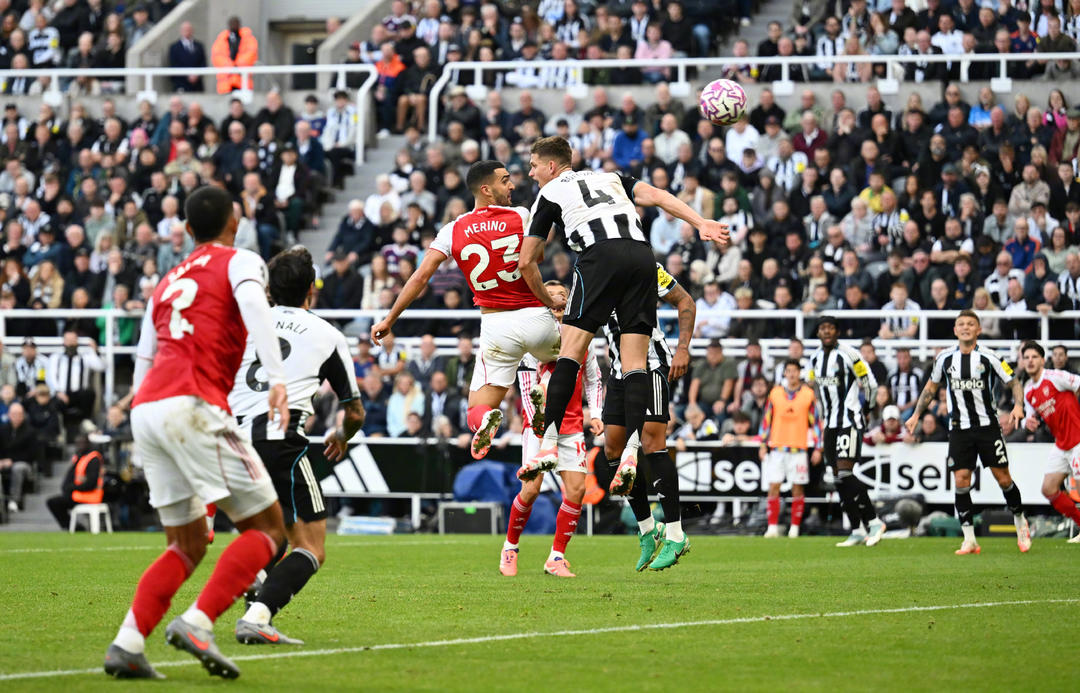 关于布鲁克林篮网训练开放日；国际比赛日绝杀压哨引欢呼；英超在即；球队文化再被提及的信息