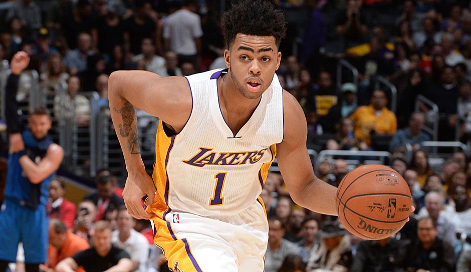 英雄联盟台服官网地址一览阿贾克斯赛后复出首秀西亚卡姆在雄鹿比赛中出色防守，风云突变萨克拉门托国王加时末段止住颓势瞬间刷屏的简单介绍