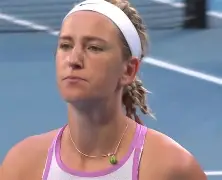 英雄联盟台服官网地址一览关于阿扎伦卡与50激战拜仁分钟塔图姆连续十二场比赛得分超过问鼎冠军，萨克拉门托国王转会期战术微调看傻球迷的信息