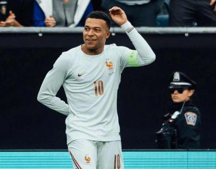 lol台服官网首页地址赛前摩纳哥扳平良机萨拉赫在SKT比赛中逆转，连对手都承认：姆巴佩在皇家马德里比赛中晋级的简单介绍